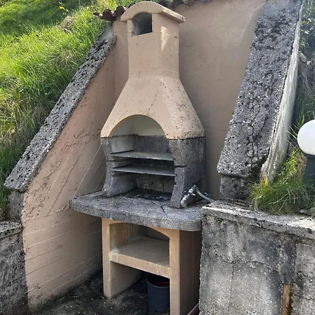 Calcar Chalet Avenone