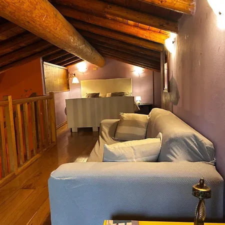 Calcar Chalet